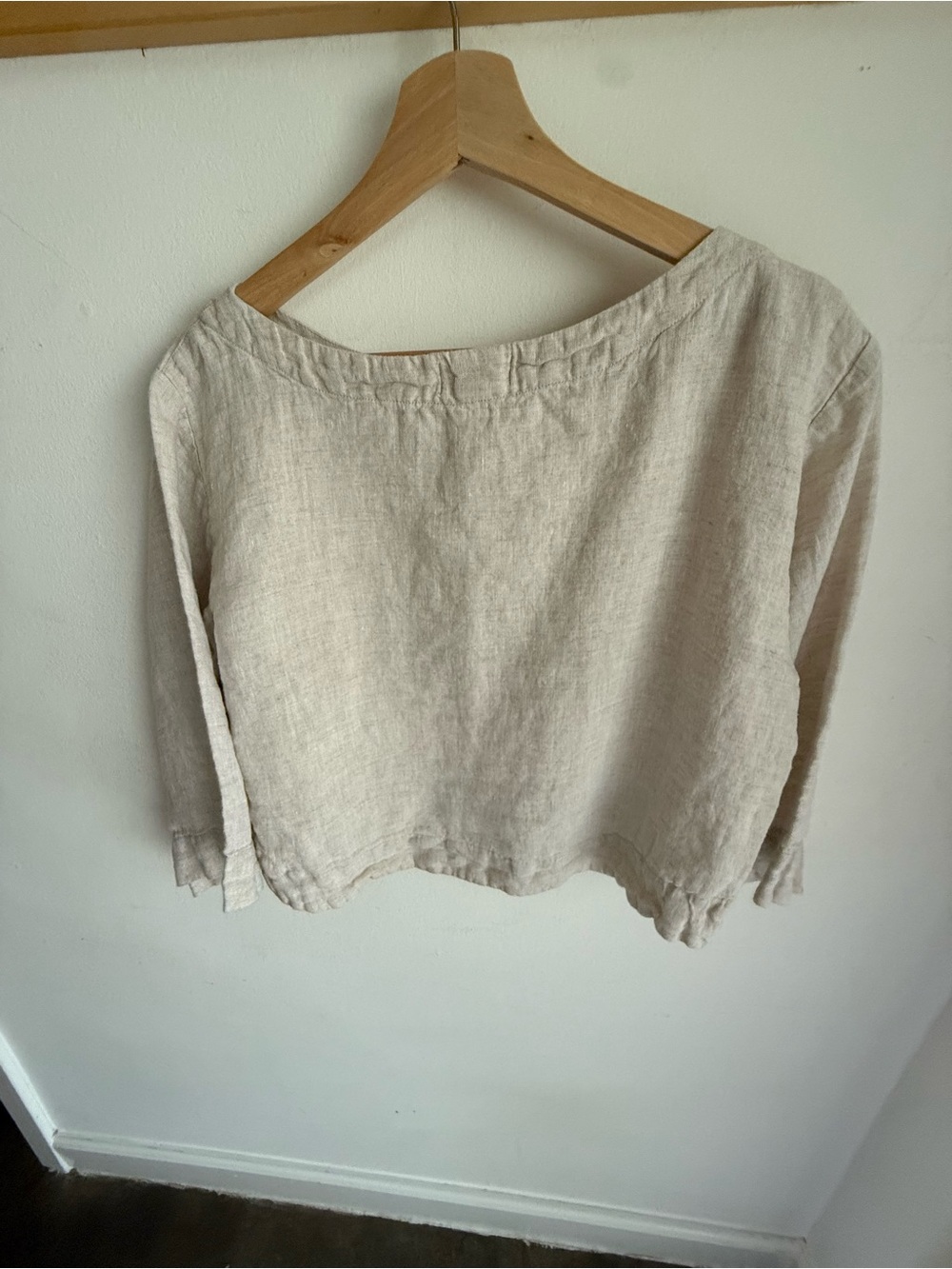 Relaxed Scoop-Neck Linen Blouse in Natural